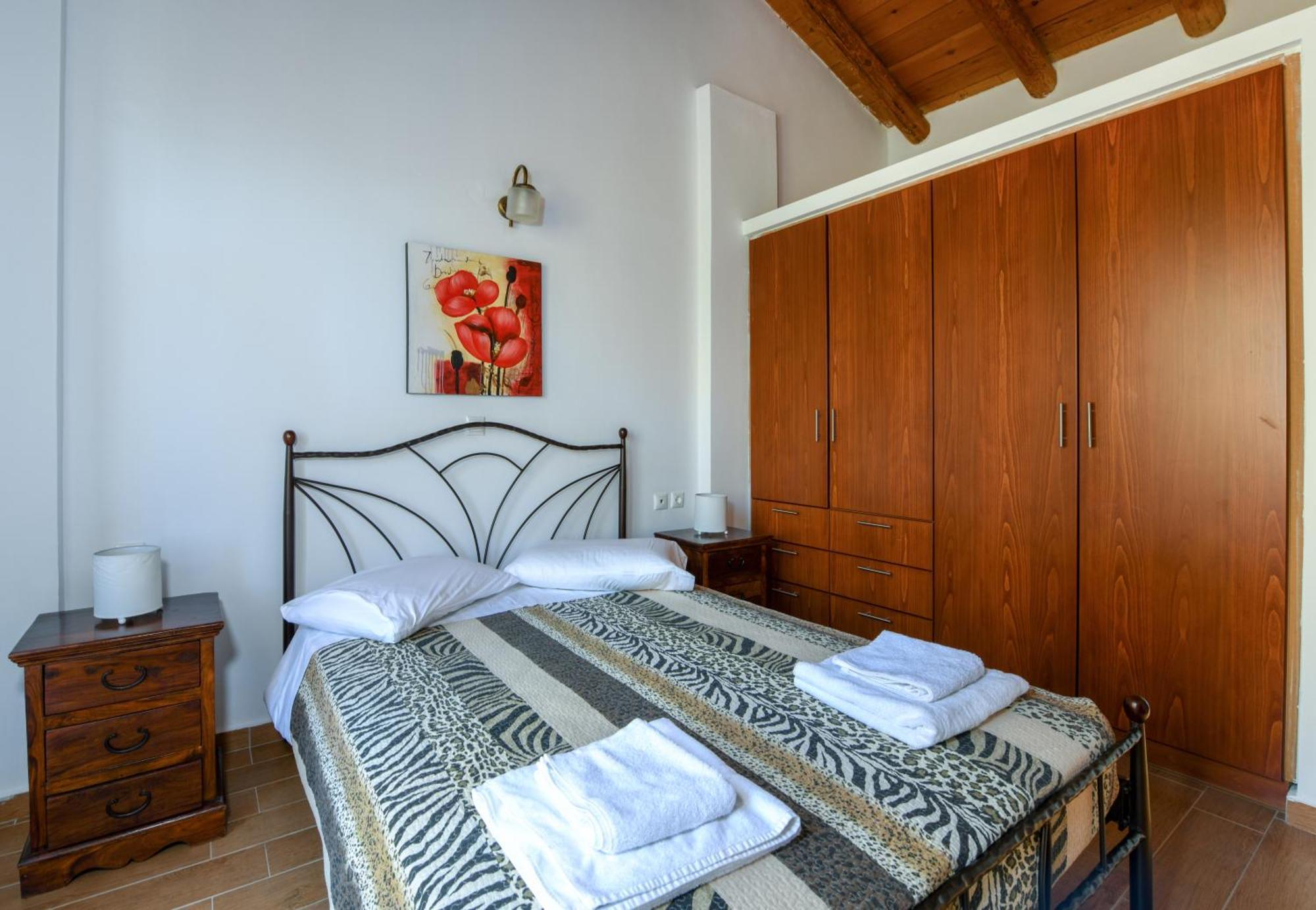 Malathiros Traditional Villas Екстериор снимка