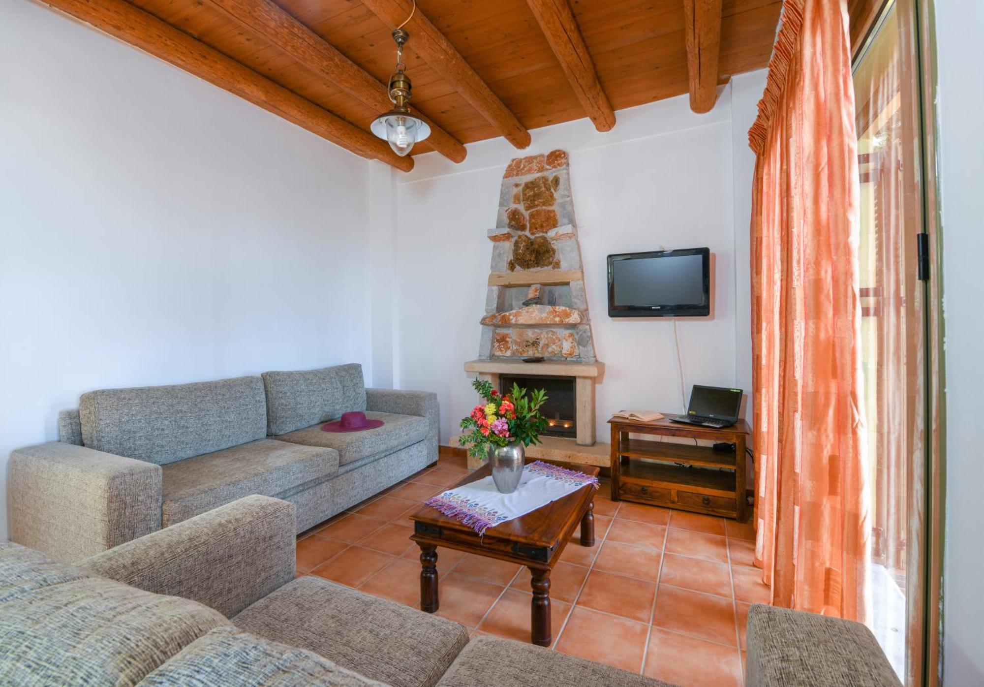 Malathiros Traditional Villas Екстериор снимка
