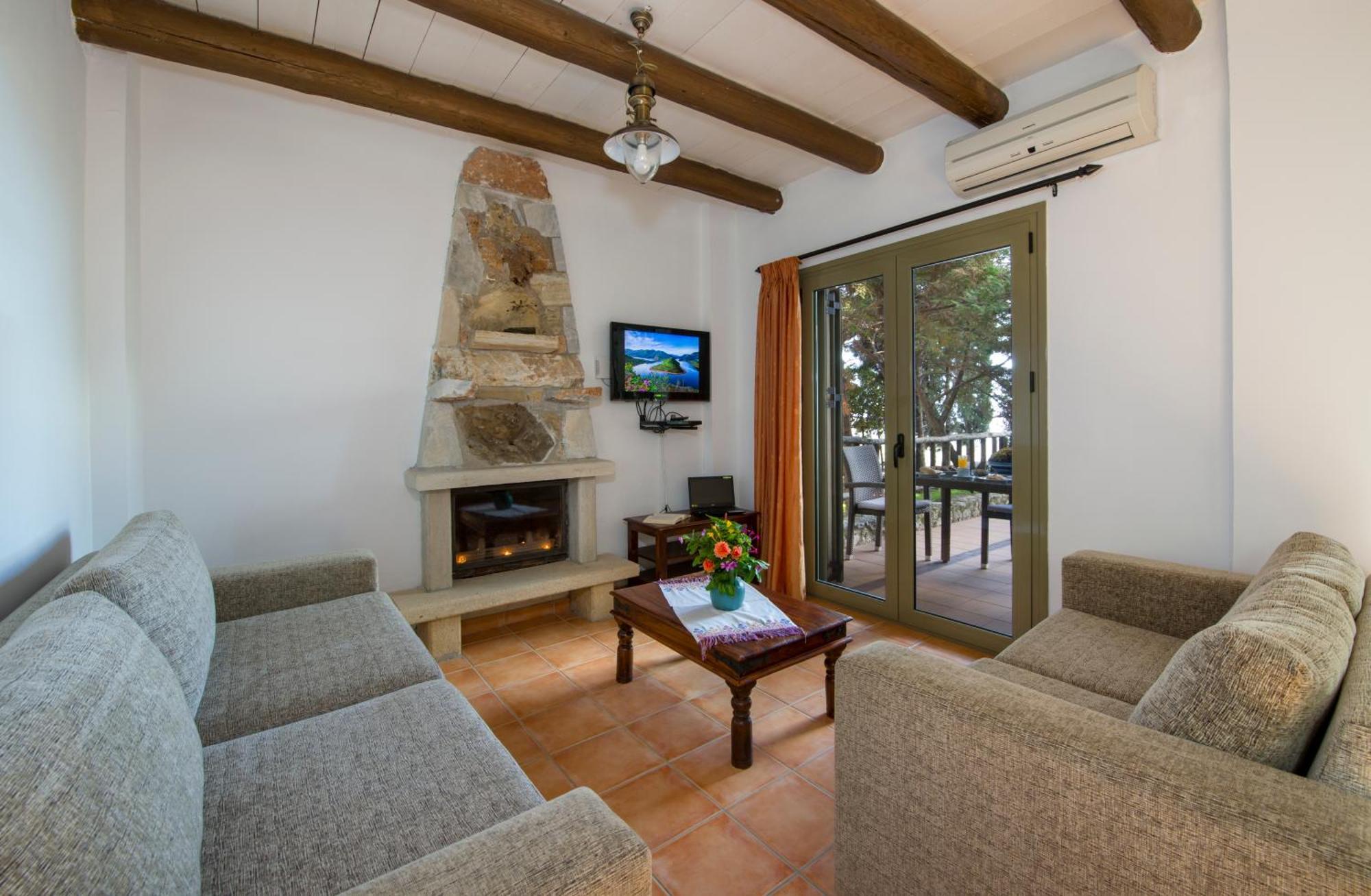 Malathiros Traditional Villas Екстериор снимка